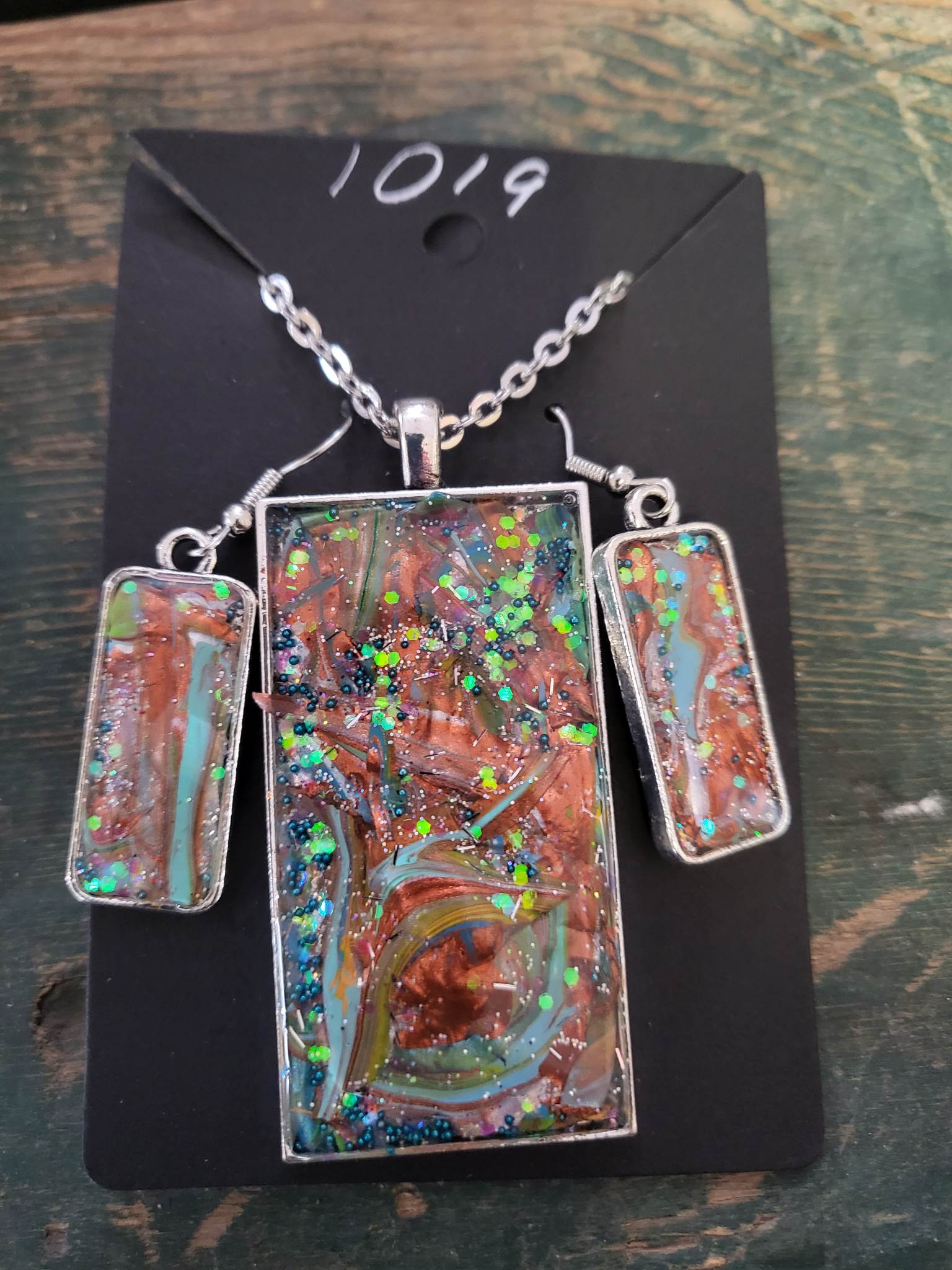 PostPalette™ Pendant & Earring Set - #1019